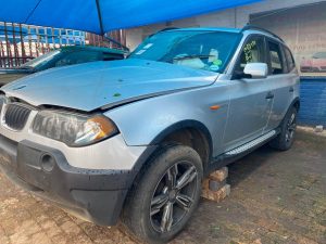 BMW X3 E83 Manual preface